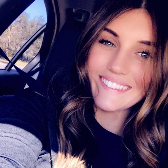 Meet your Posher, Shelby - Picture 1 of 1